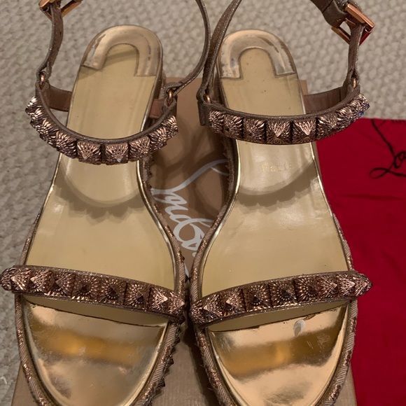 LAST WEEK:💥CHRISTIAN LOUBOUTIN!!!!🔥 - Picture 3 of 15